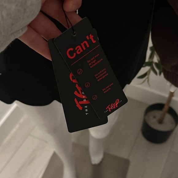 The Gym People Fleece - Picture 3 of 5